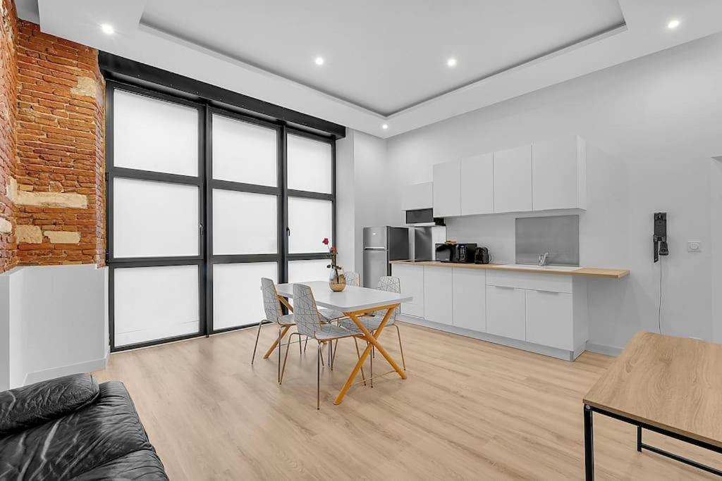 Loft Toulousain Atypique Renove A Neuf Toulouse Buitenkant foto